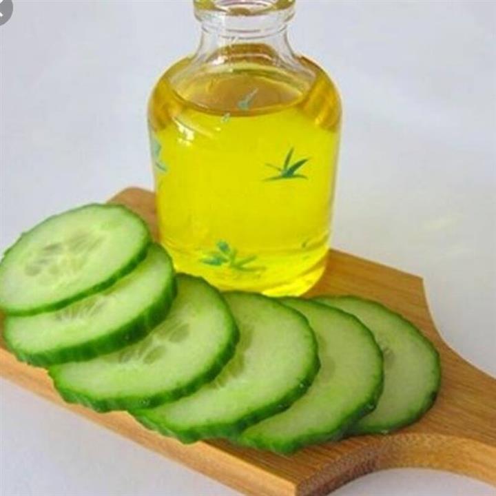 روغن تخم خیار 10 سی سی ( ) رفع سیاهی زیر چشم ، مرطوب کننده پوست و چین چروک